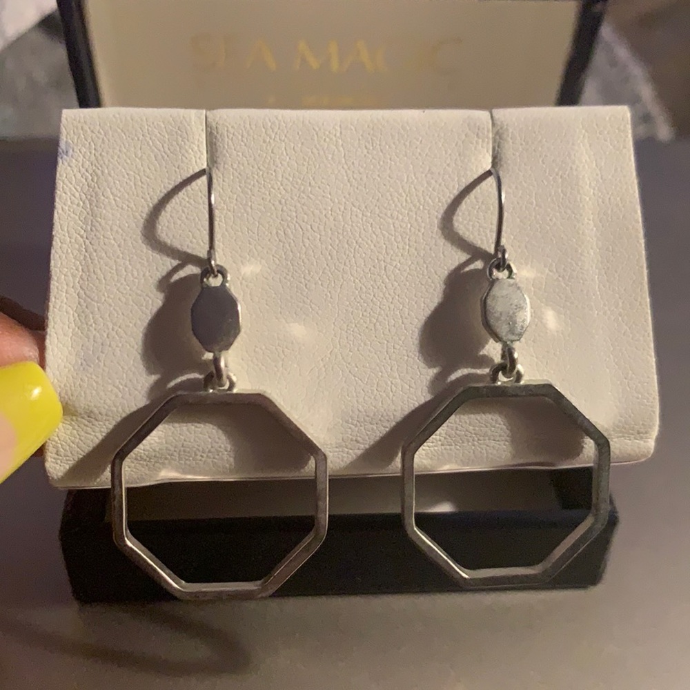 HEXAGON SILVER EARRINGS